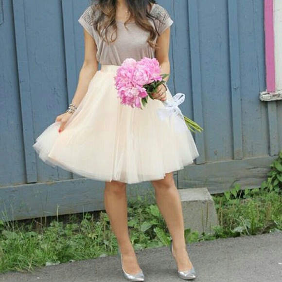 Space 46 Tulle Ballet Skirt (Sz 6)