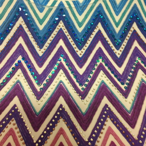 Colorful top - Picture 3 of 3