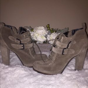 Dolce Vita Nude heel boots