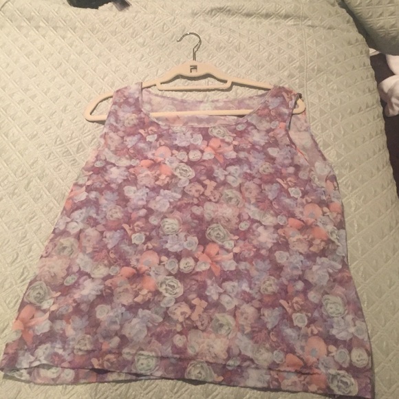 Floral top