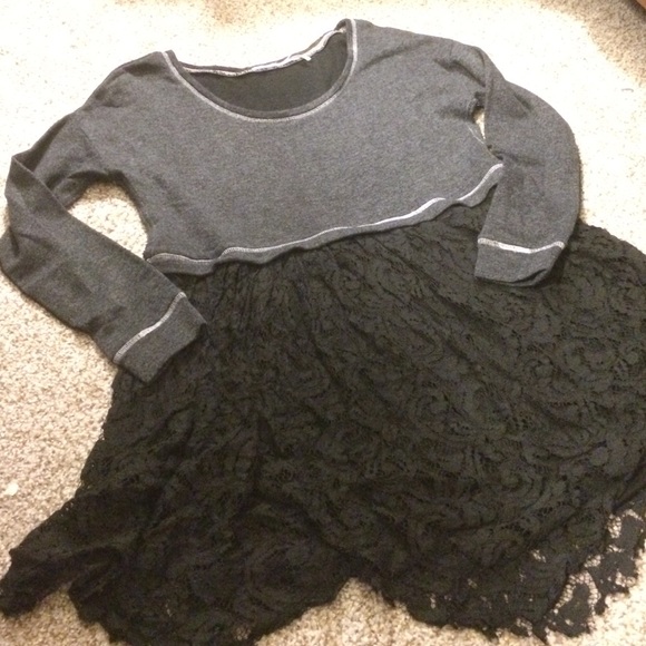 Kimchi Blue sweater/lace tunic