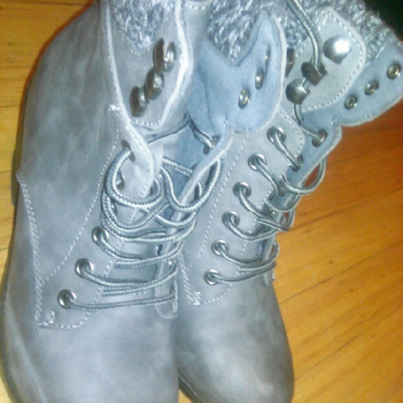 boots combat boots
