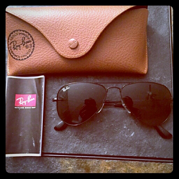 Accessories - Authentic Raybans aviator's
