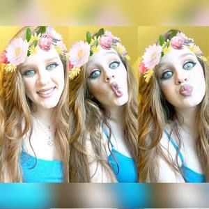 Meet your Posher, Rochelle