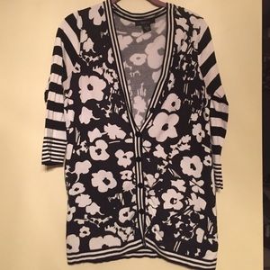 🌸 Black and white Style & Co cardigan