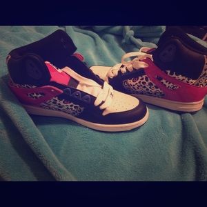 Woman's DC skater shoes