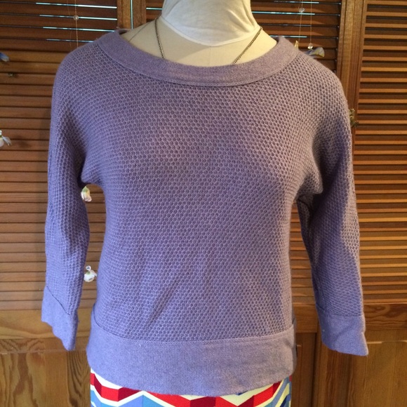 ‼️SALE‼️Ann Taylor Sweater DONATED AT 5 PM EST - Picture 2 of 4