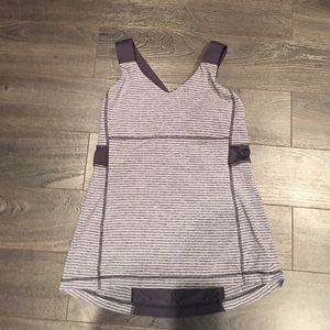 Push your limits Lululemon tank top. Size 8