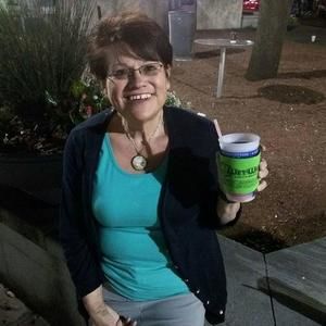 Meet your Posher, Debbie