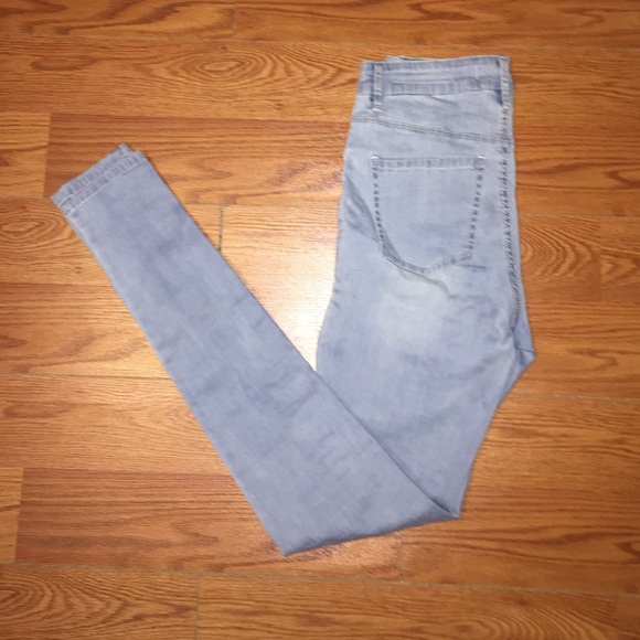 High Waisted Jeans