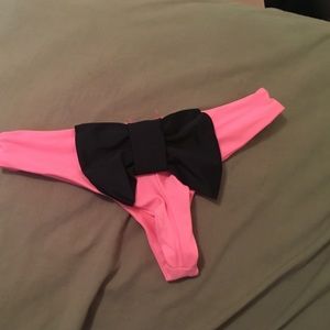 Lolli bow back bottoms