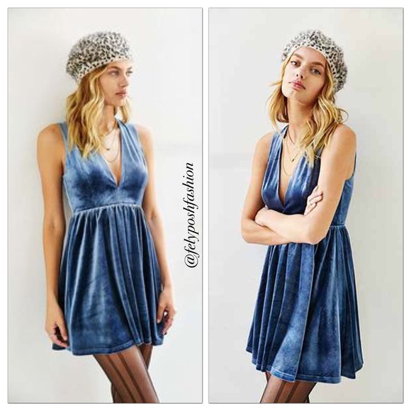 Urban Outfitters Dresses & Skirts - Urban Outfitters Plunging Velvet Mini Dress