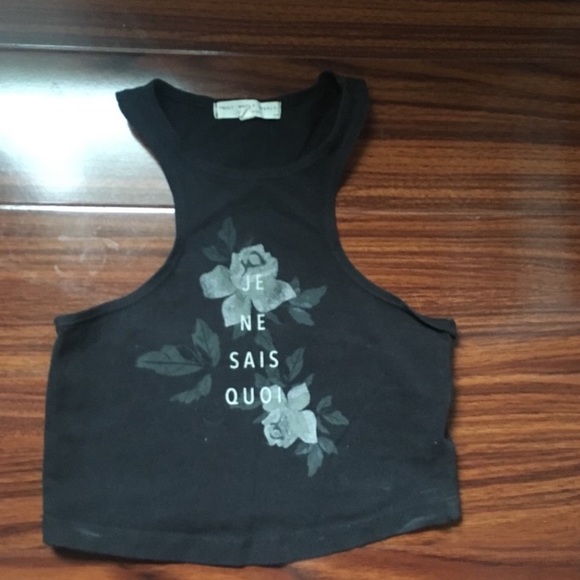 Urban outfitters crop top