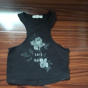 Urban outfitters crop top