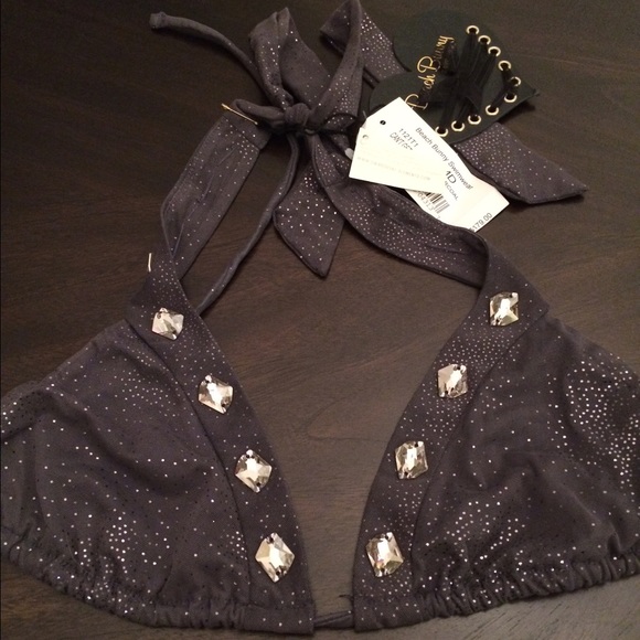 New Beach Bunny size medium bikini top