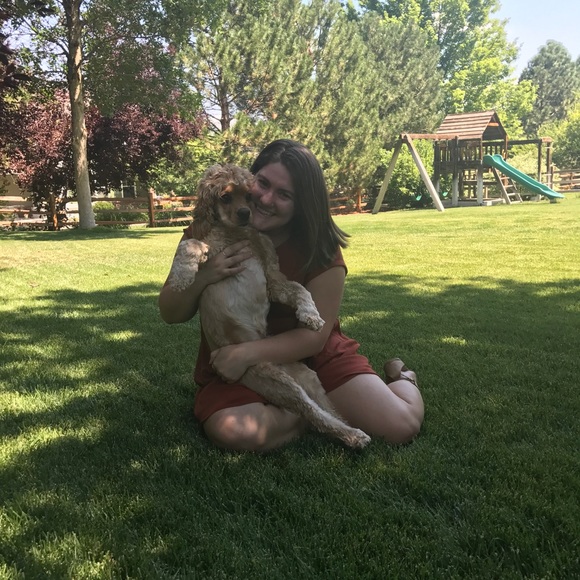 Meet your Posher, Karina - Picture 3 of 4