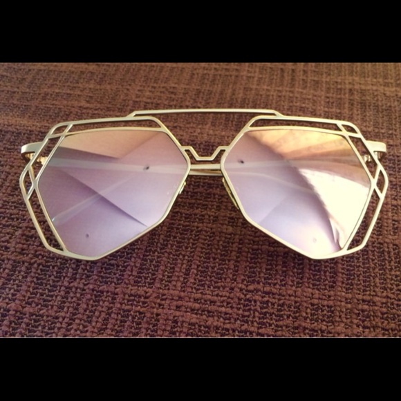 Hexagon mirrored sunglasses LAST ONE - Picture 3 of 3