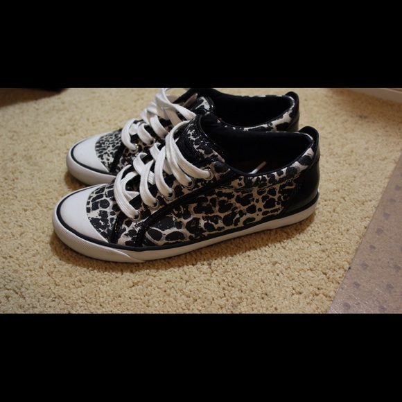 Coach Shoes View 4