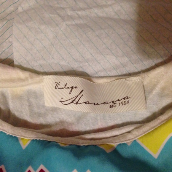 Bright colorful crop top! - Picture 2 of 2