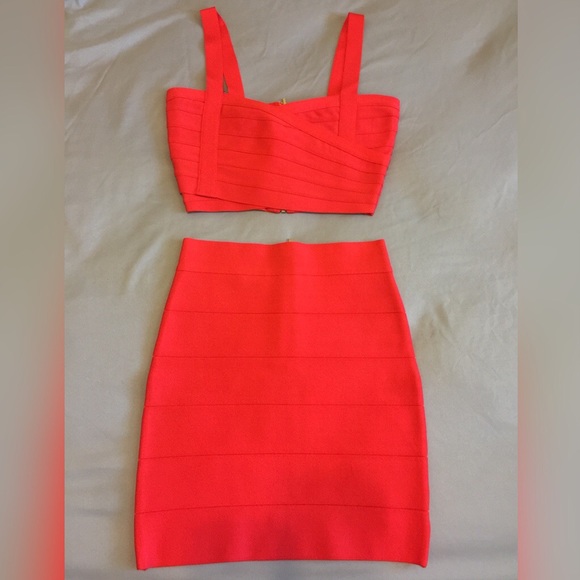 bebe Dresses & Skirts - 🚨FINAL🚨 HP🎉 NEW Bebe bandage top & skirt set