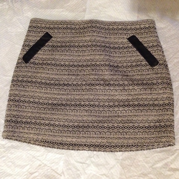 The Limited tweed skirt, classy, fancy.