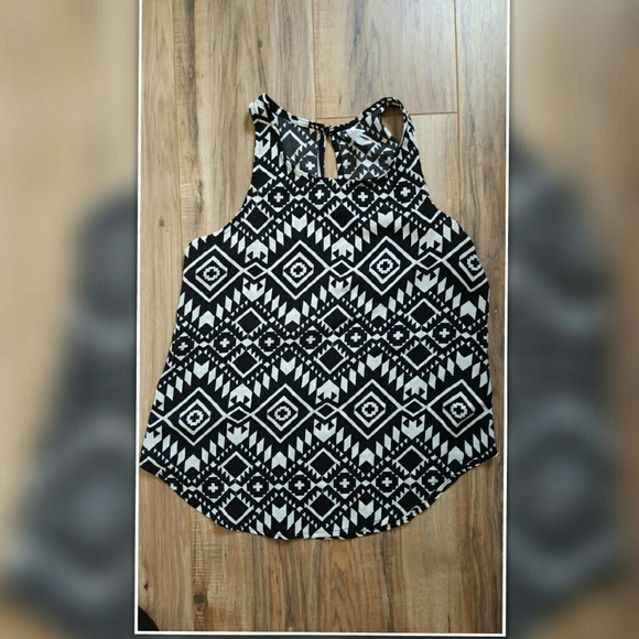 Very versatile blouse - Picture 2 of 3