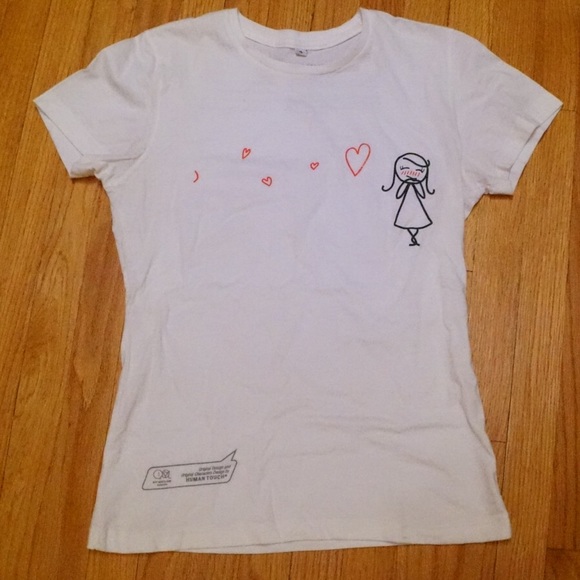 Softest T with cutest graphics - Picture 3 of 4