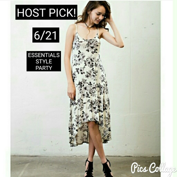 ๐งNEW LOW PRICE!๐งHi-low DRESS Zx HOST PICK - Picture 2 of 4