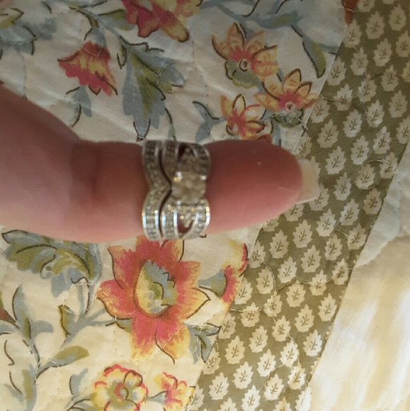 White gold diamonique wedding set