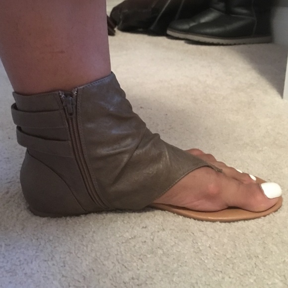Additional pics of taupe shoe