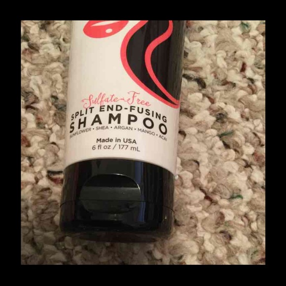 Perfectly Posh Shampoo