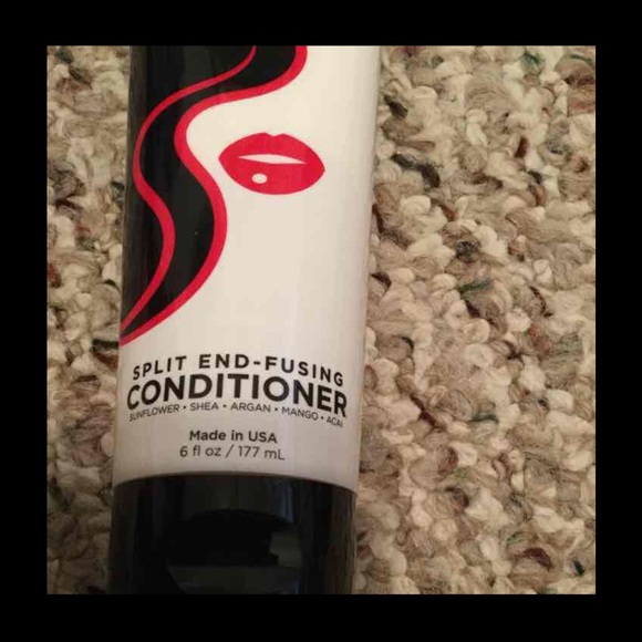 Perfectly Posh Conditioner