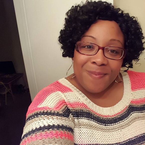 Meet your Posher, Ladonna - Picture 1 of 1