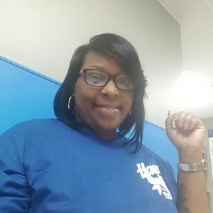 Meet your Posher, Brittney