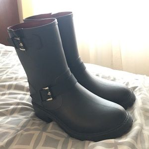 Tommy Hilfiger rain boots