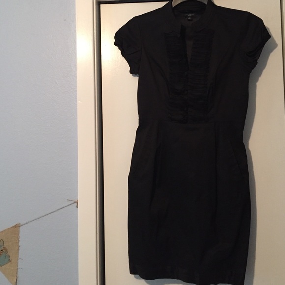 Sweetest Ann Taylor LBD size 0Petite