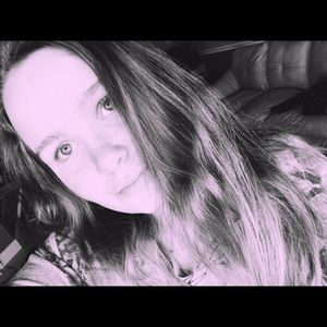 Meet your Posher, Marissa