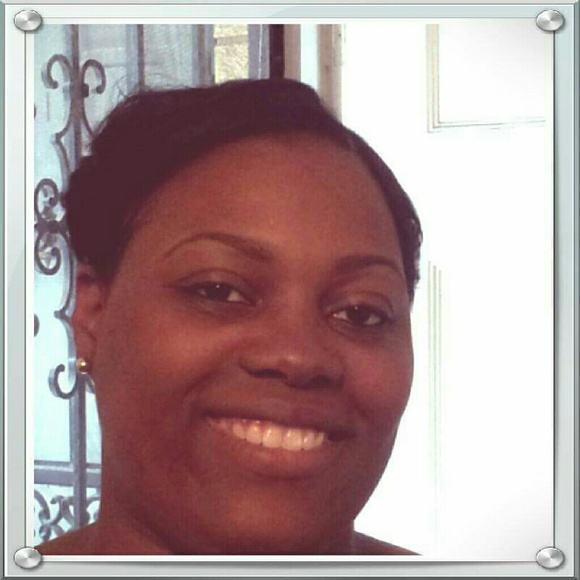 Meet your Posher, Trinetta - Picture 1 of 1