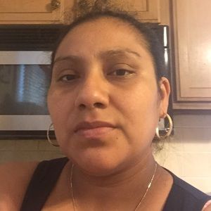 Meet your Posher, Luz del carmen