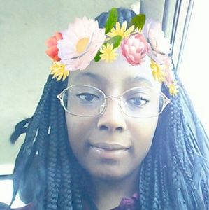 Meet your Posher, Alexus