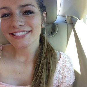 Meet your Posher, Hailey