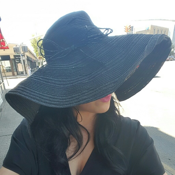 Oversized hat