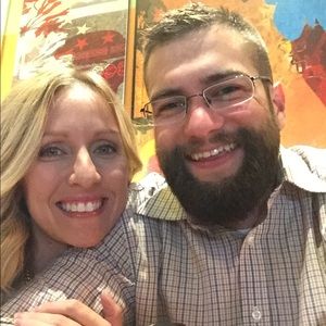 Meet your Posher, Courtney