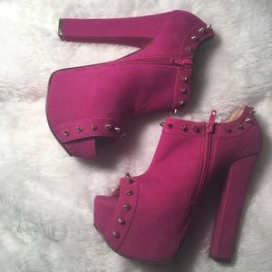 Cute stud ankle heels
