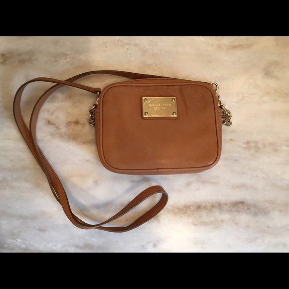 Michael Kors Jet Set Crossbody