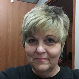 Meet your Posher, Deborah