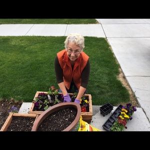 Meet your Posher, Stephany