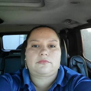 Meet your Posher, Lorena