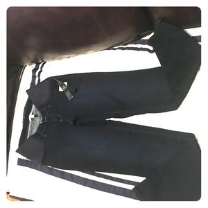 Pea in a pod Maternity pants