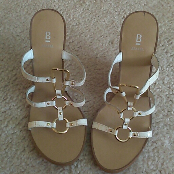 Bakers leather sandals 6M nob
